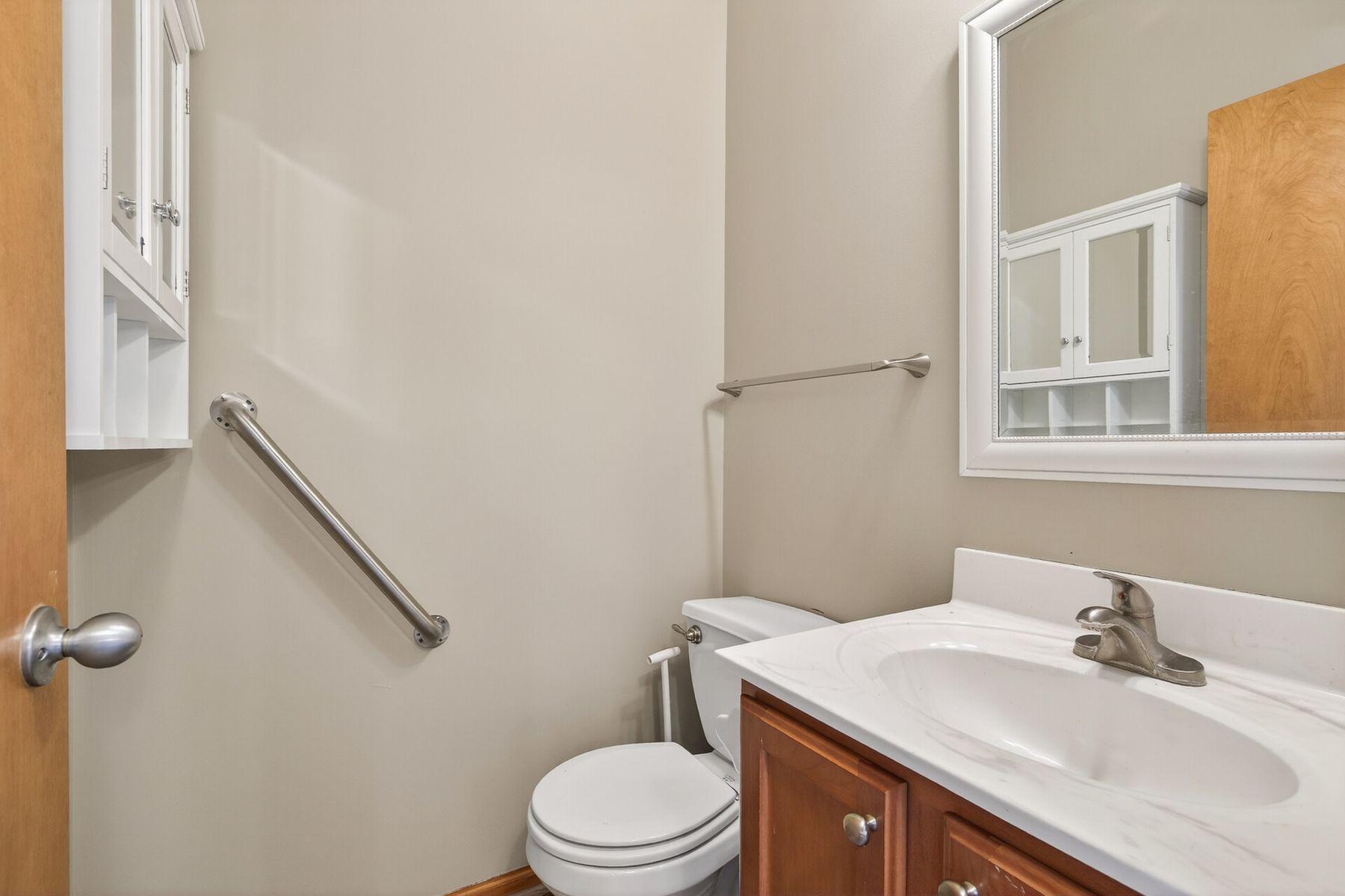 2542 Mathias Road Shakopee, MN 55379 - Photo 13 of 57