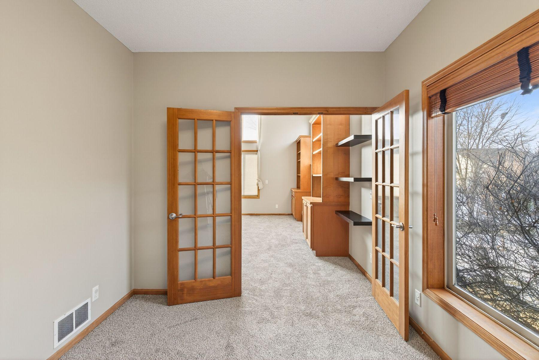 2542 Mathias Road Shakopee, MN 55379 - Photo 20 of 57