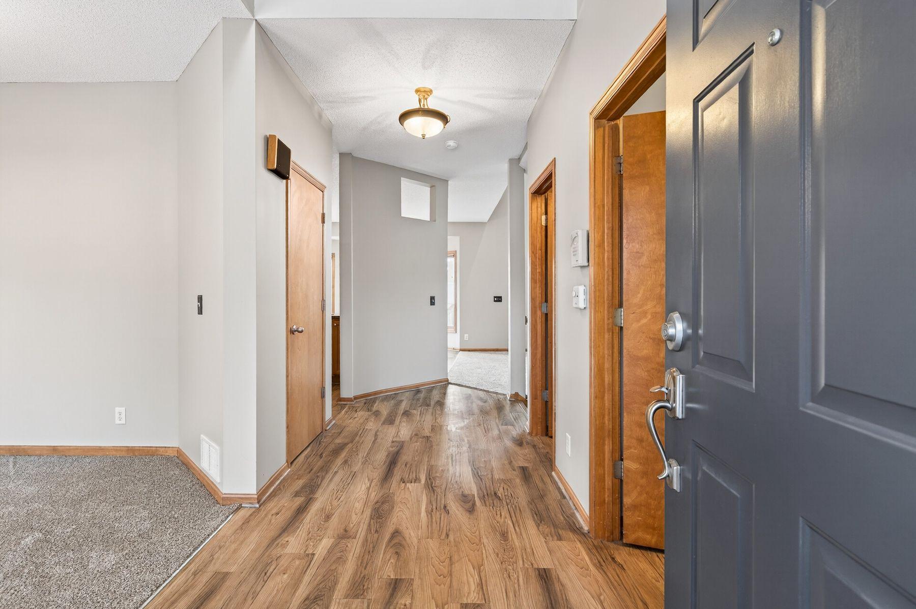 2542 Mathias Road Shakopee, MN 55379 - Photo 2 of 57