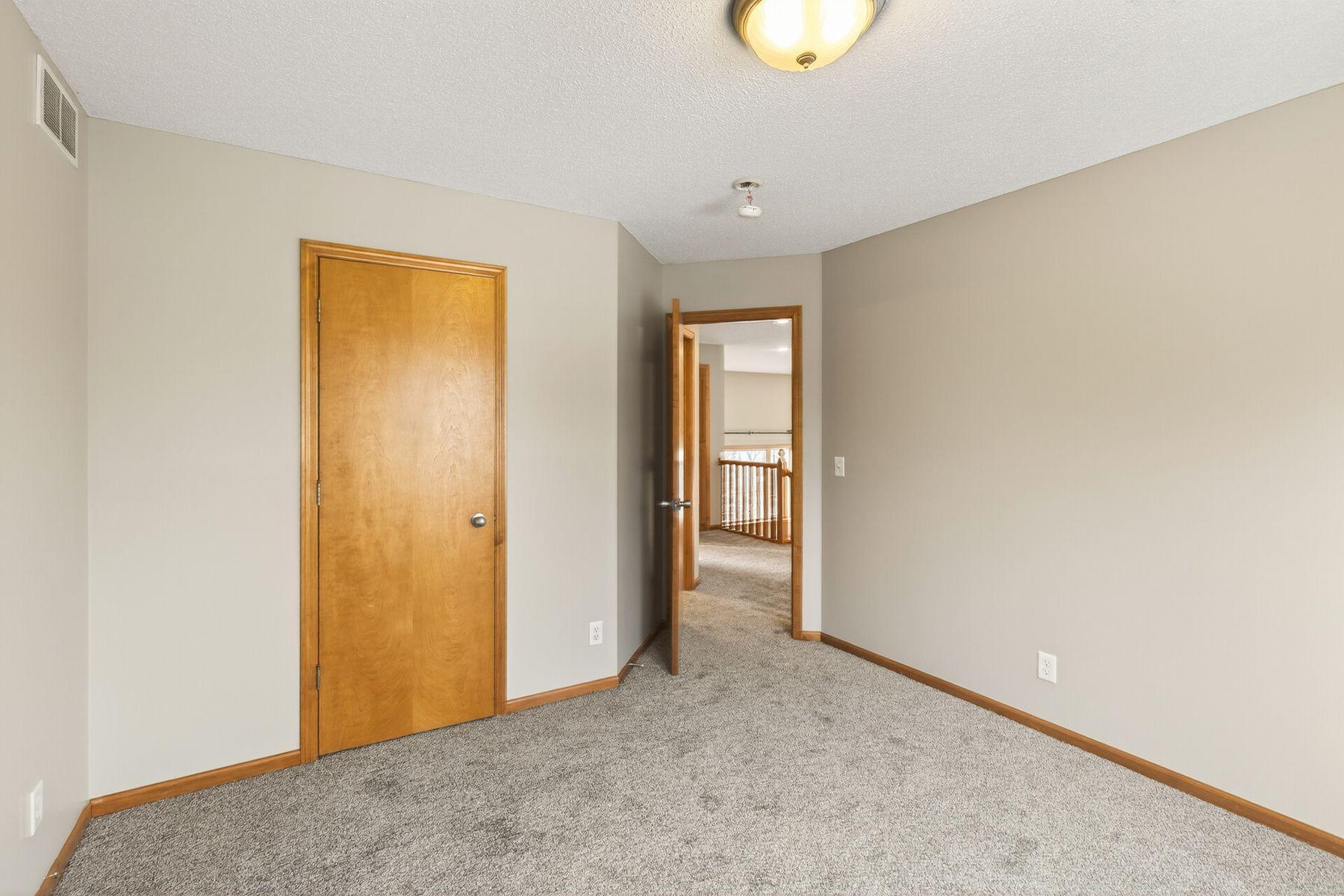 2542 Mathias Road Shakopee, MN 55379 - Photo 24 of 57