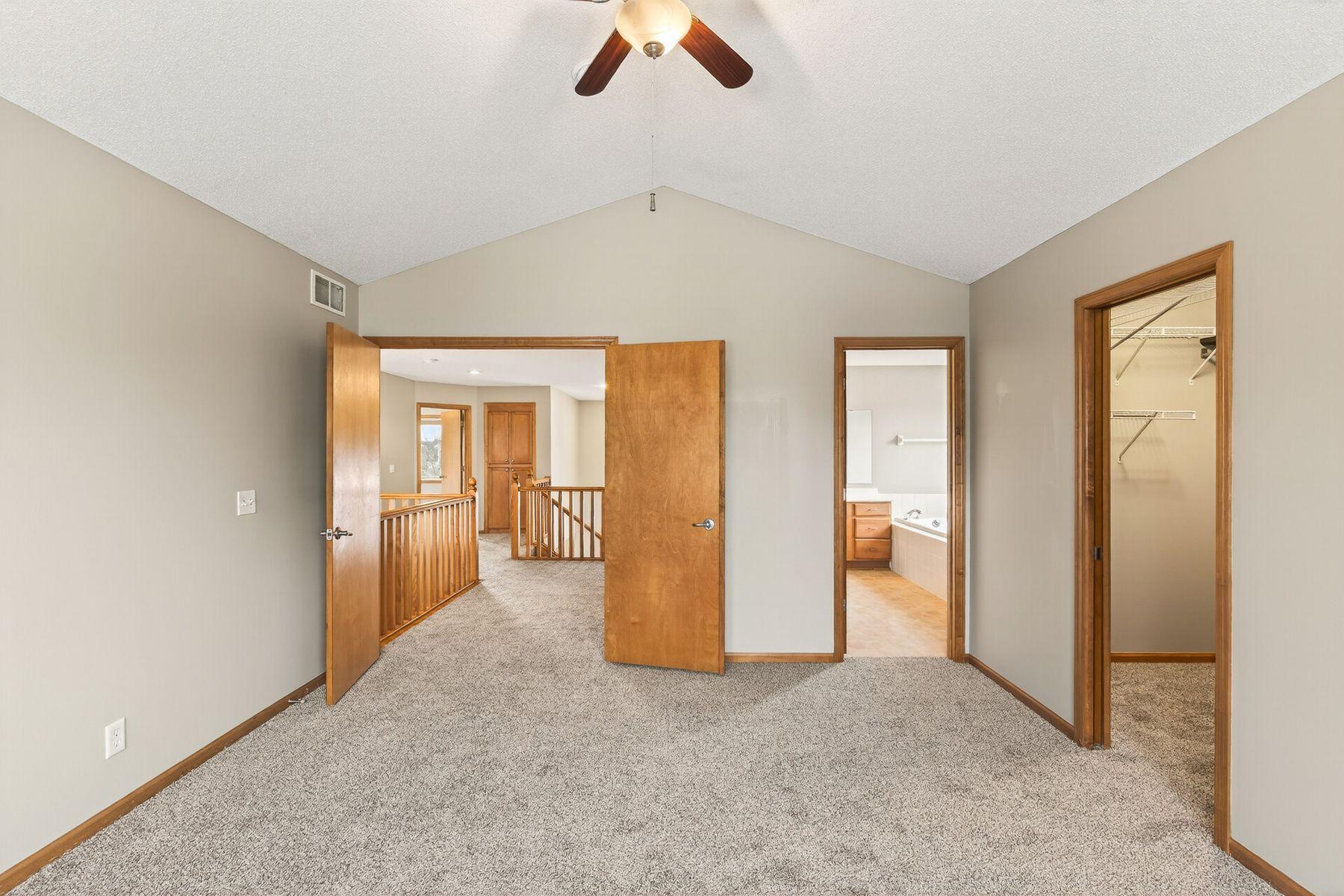 2542 Mathias Road Shakopee, MN 55379 - Photo 31 of 57