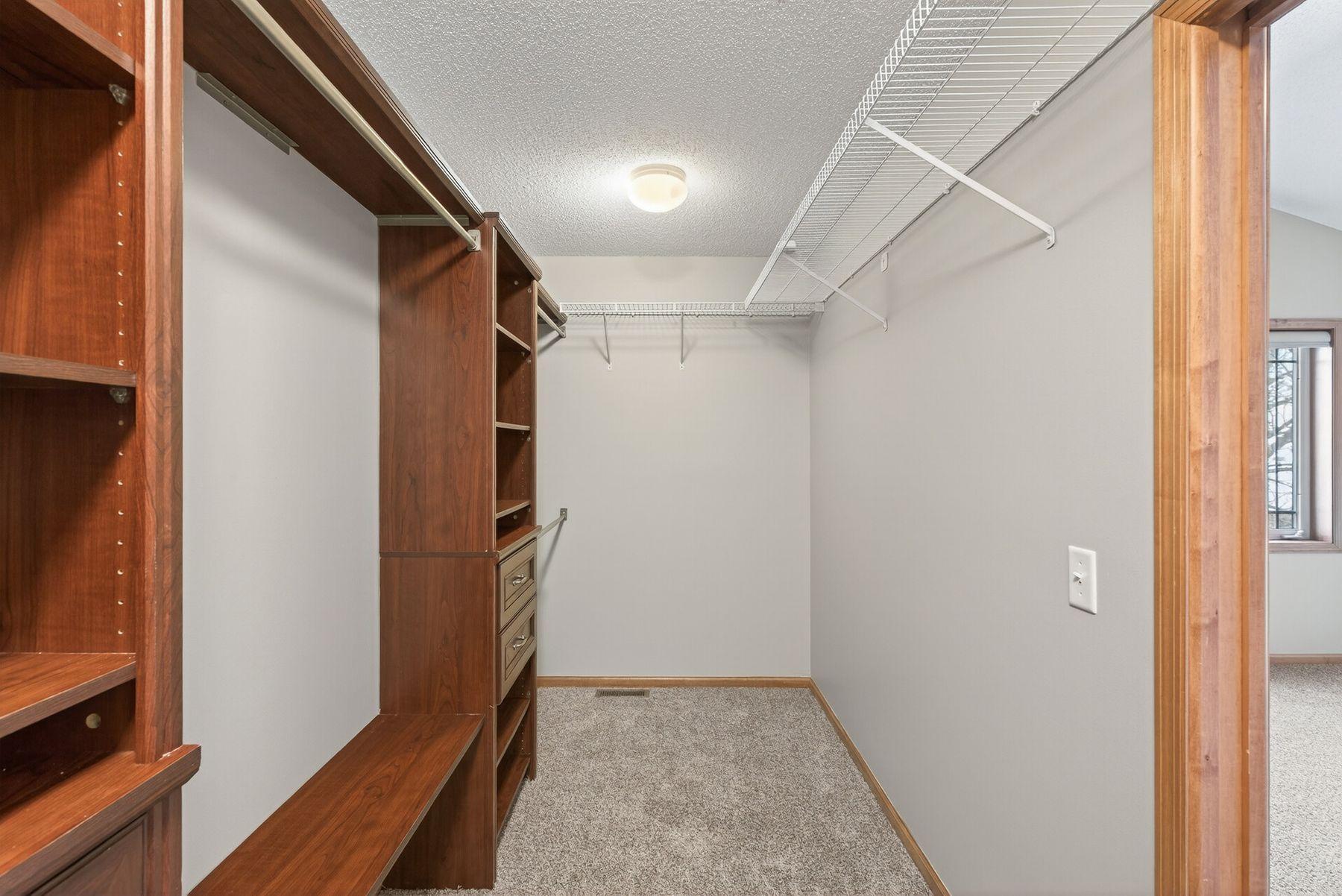 2542 Mathias Road Shakopee, MN 55379 - Photo 32 of 57