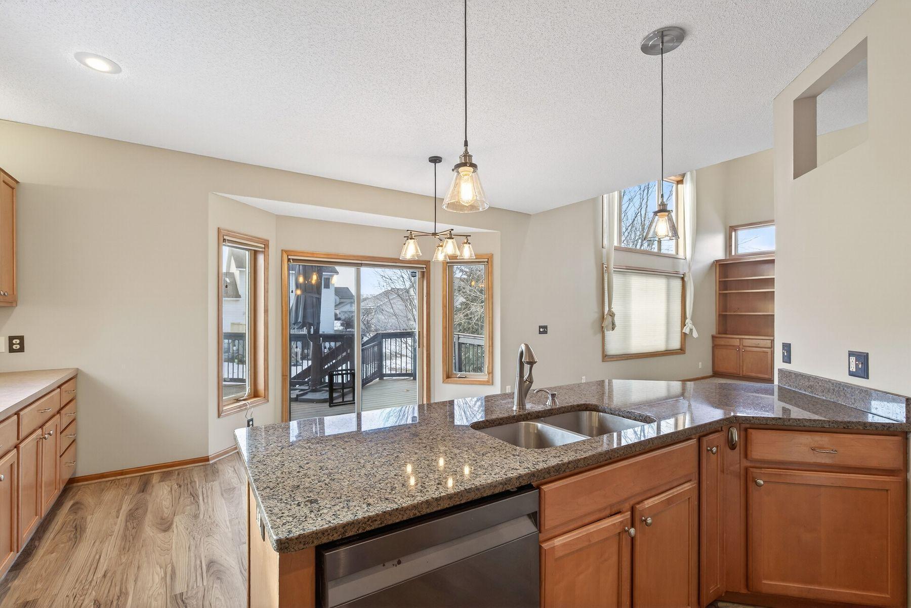 2542 Mathias Road Shakopee, MN 55379 - Photo 8 of 57