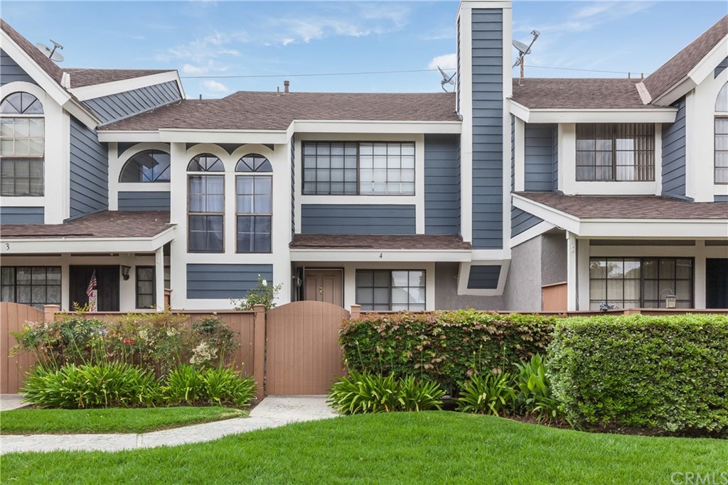 12075 Foster Road, Unit 4 Norwalk, CA 90650 - Photo 1 of 1 Gallery Image 1