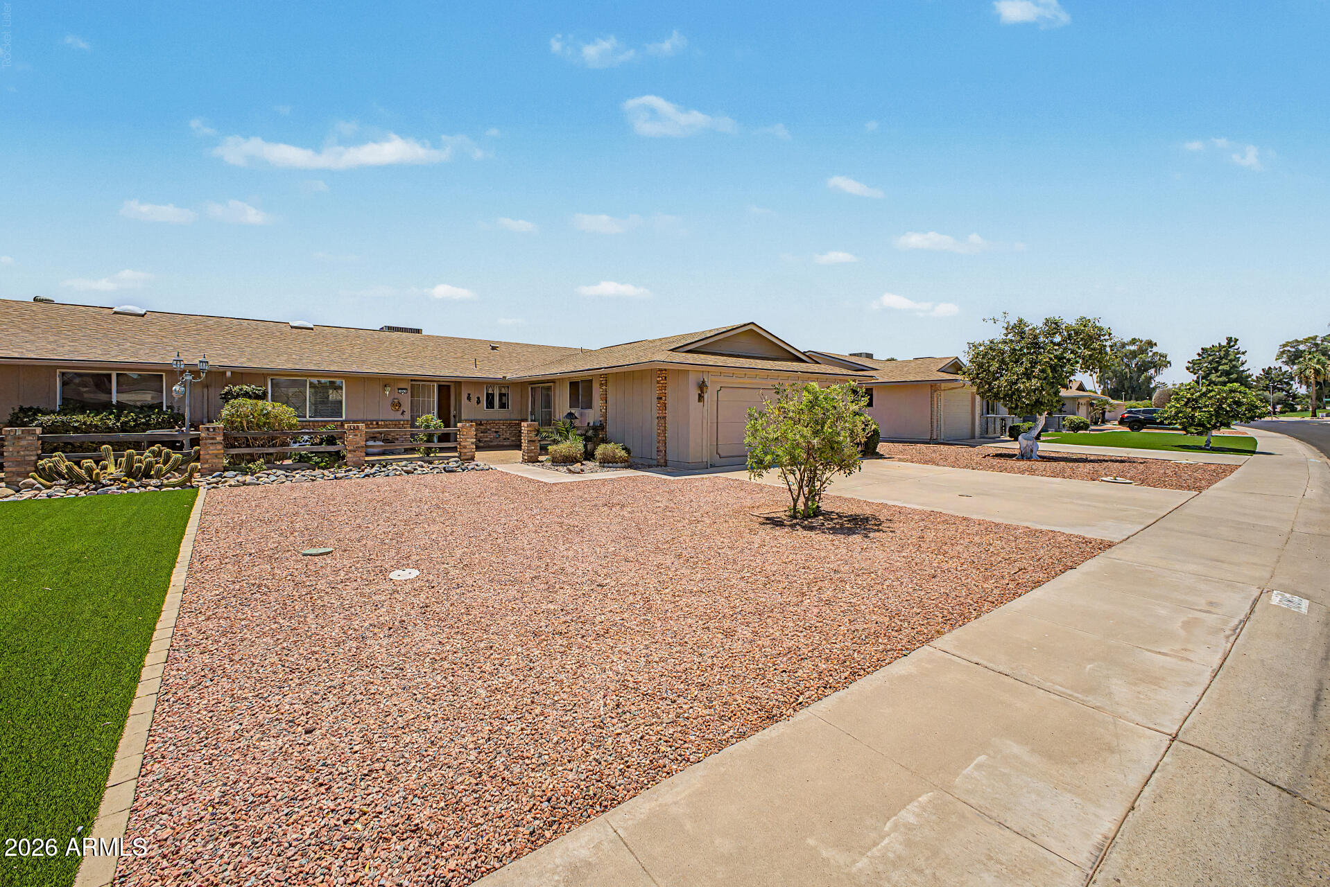 10815 West Mountain View Road Sun City, AZ 85351 - Photo 3 of 29