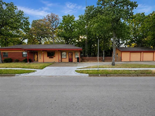 $320,000 | 801 Paula Street, Kennedale, TX 76060