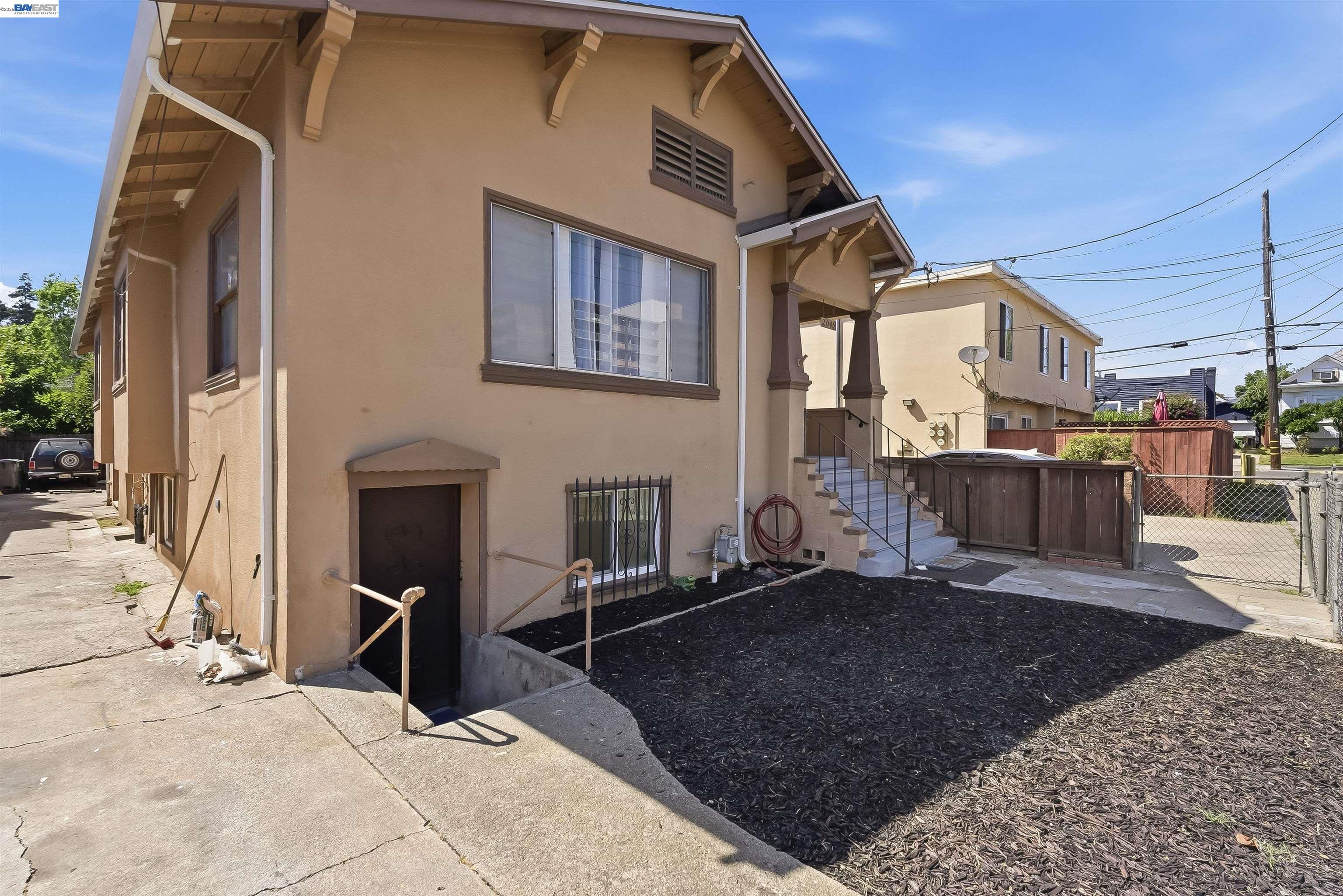 2049 Rutherford Street Oakland, CA 94601 - Photo 2 of 43
