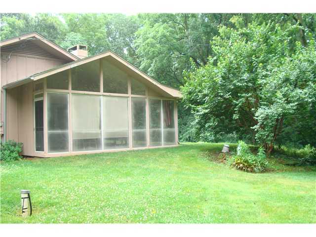3999 Old Poste Road Columbus, OH 43221 - Photo 8 of 10 Gallery Image 8