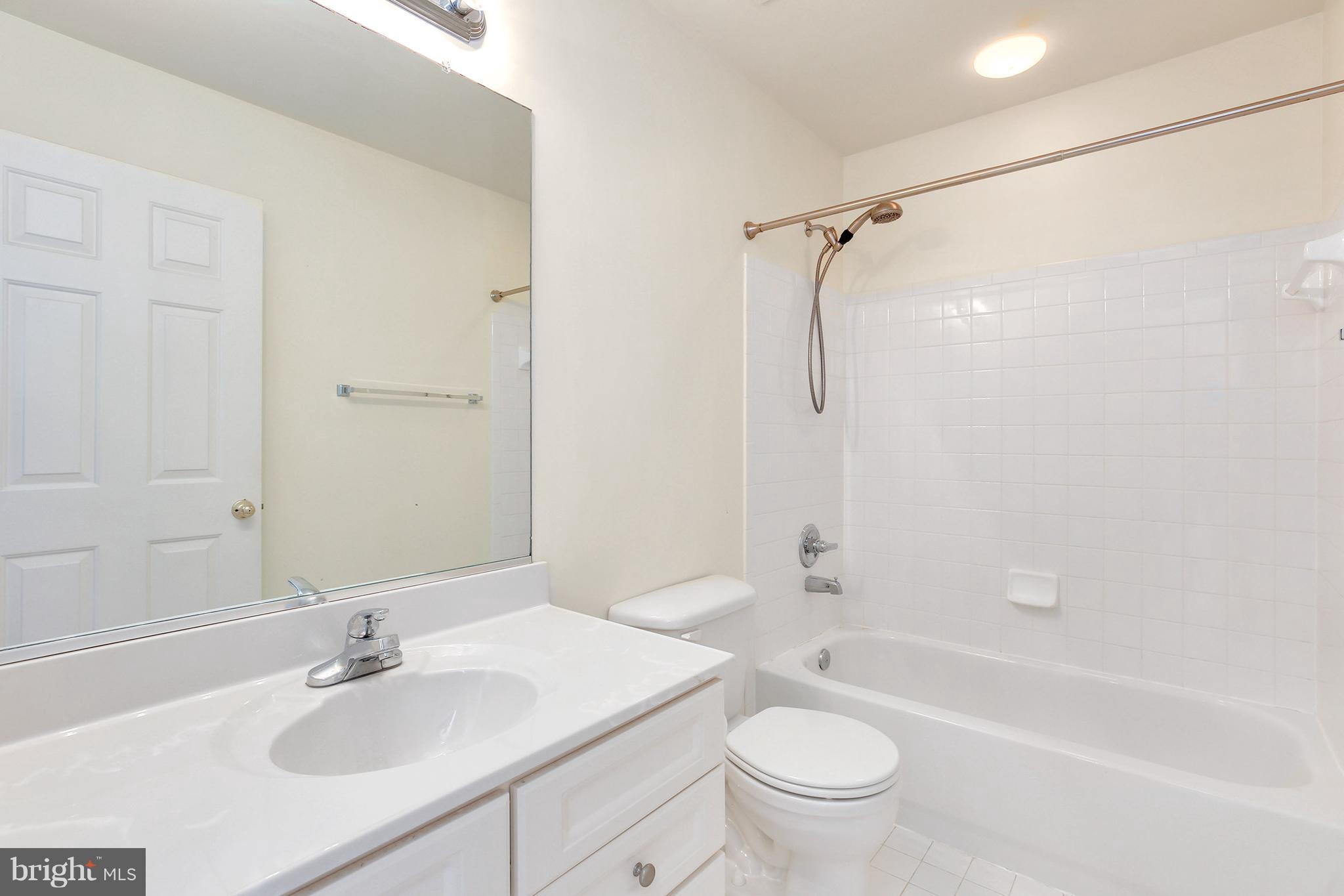 14627 Bubbling Spring Road Boyds, MD 20841 - Photo 25 of 30 Bath