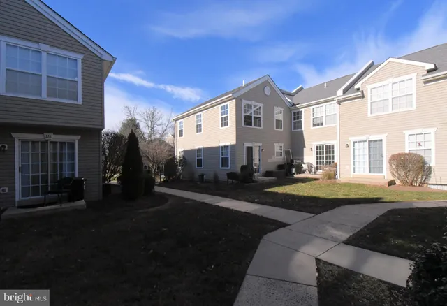 $310,000 | 112 Arden Court, Harleysville, PA 19438