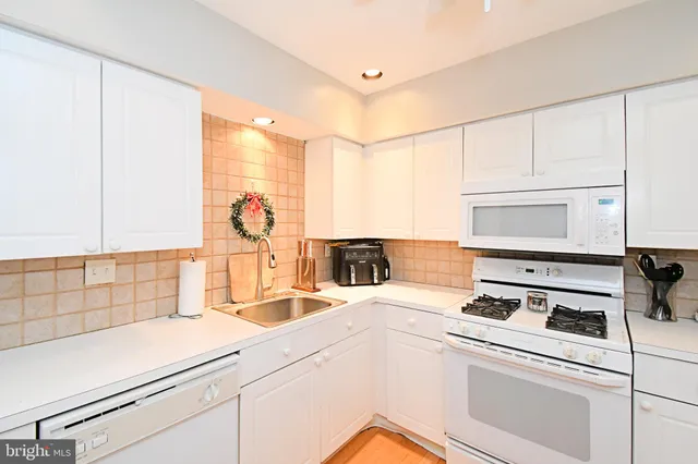 $310,000 | 112 Arden Court, Harleysville, PA 19438