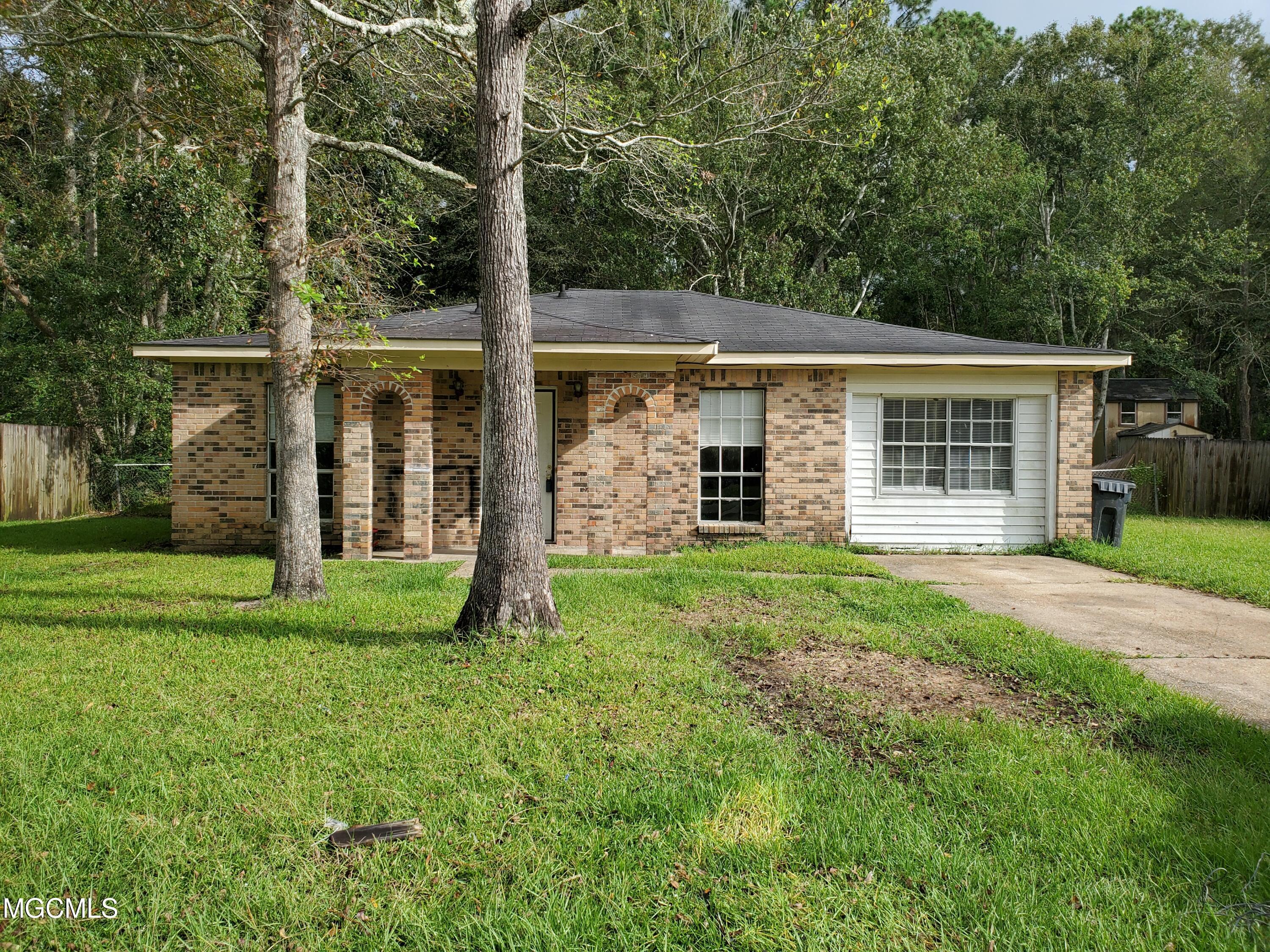 1608 Riverside Drive Gautier, MS 39553 - Photo 1 of 14 Primary Photo