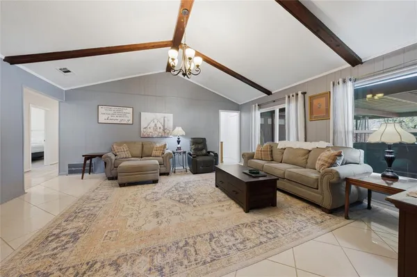 $344,500 | 845 Griffith Avenue, Terrell, TX 75160