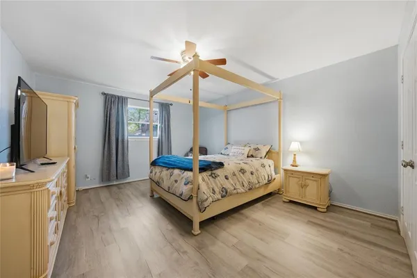 $344,500 | 845 Griffith Avenue, Terrell, TX 75160