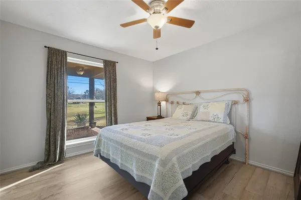 $344,500 | 845 Griffith Avenue, Terrell, TX 75160