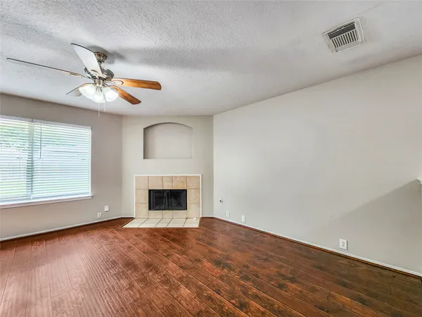 $2,295 | 19222 Indian Stone Lane, Katy, TX 77449