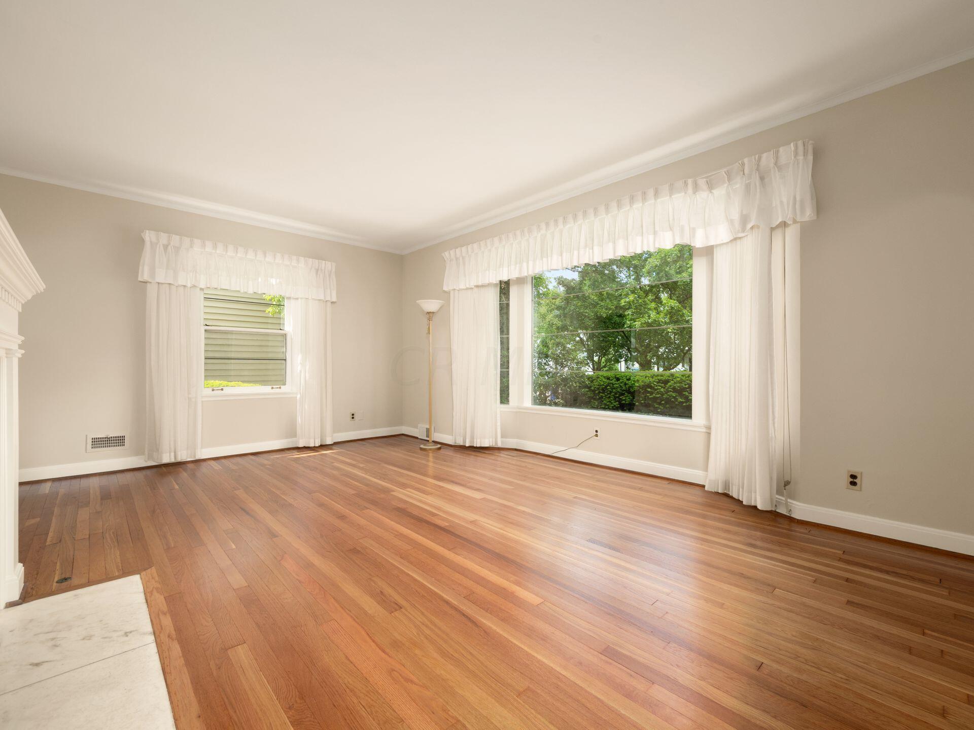 1655 Doone Road Columbus, OH 43221 - Photo 13 of 52 Huge picture window in front lets in natural light
