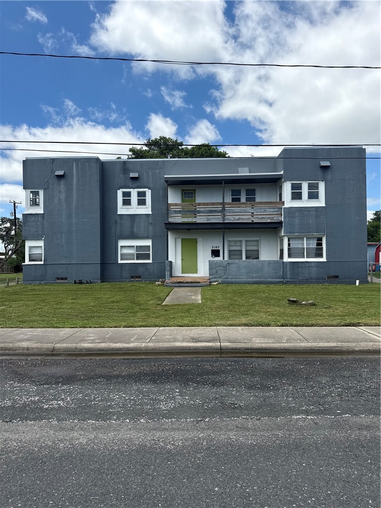 2107 16th Street, Unit 1 Corpus Christi, TX 78404 - Photo 1 of 7