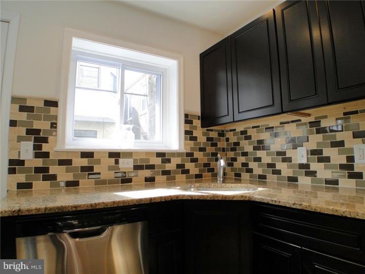 826 Mercer Street Philadelphia, PA 19125 - Photo 12 of 18 Kitchen
