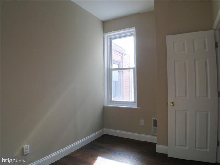 826 Mercer Street Philadelphia, PA 19125 - Photo 17 of 18 Bedroom 2