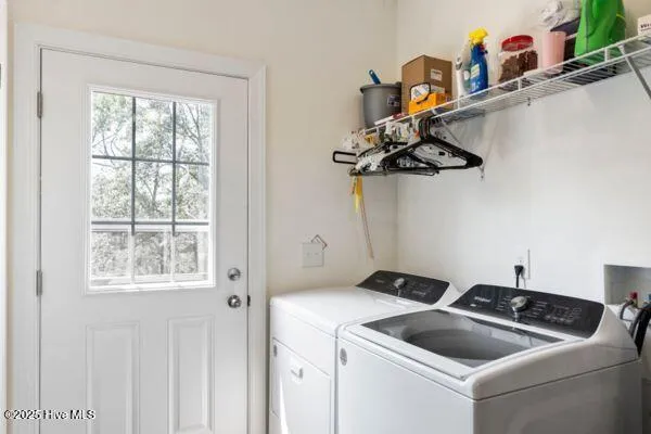 $800,000 | 364 Murray Turner Farm Road, Burgaw, NC 28425