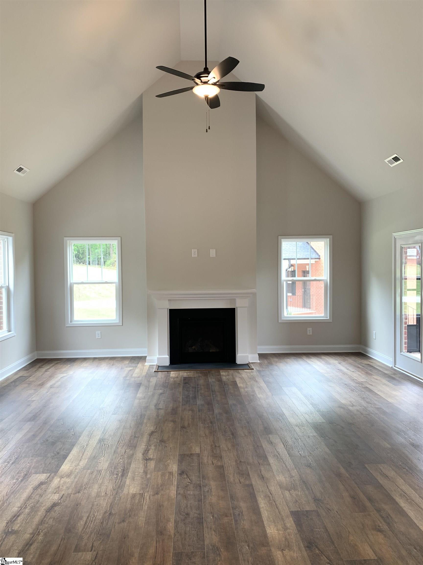 122 Bonaire Point Anderson, SC 29621 - Photo 3 of 14