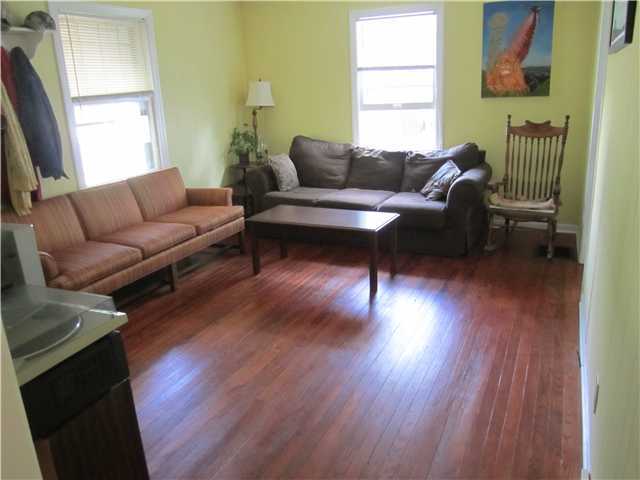 2346 Howey Road Columbus, OH 43211 - Photo 3 of 12 Gallery Image 3