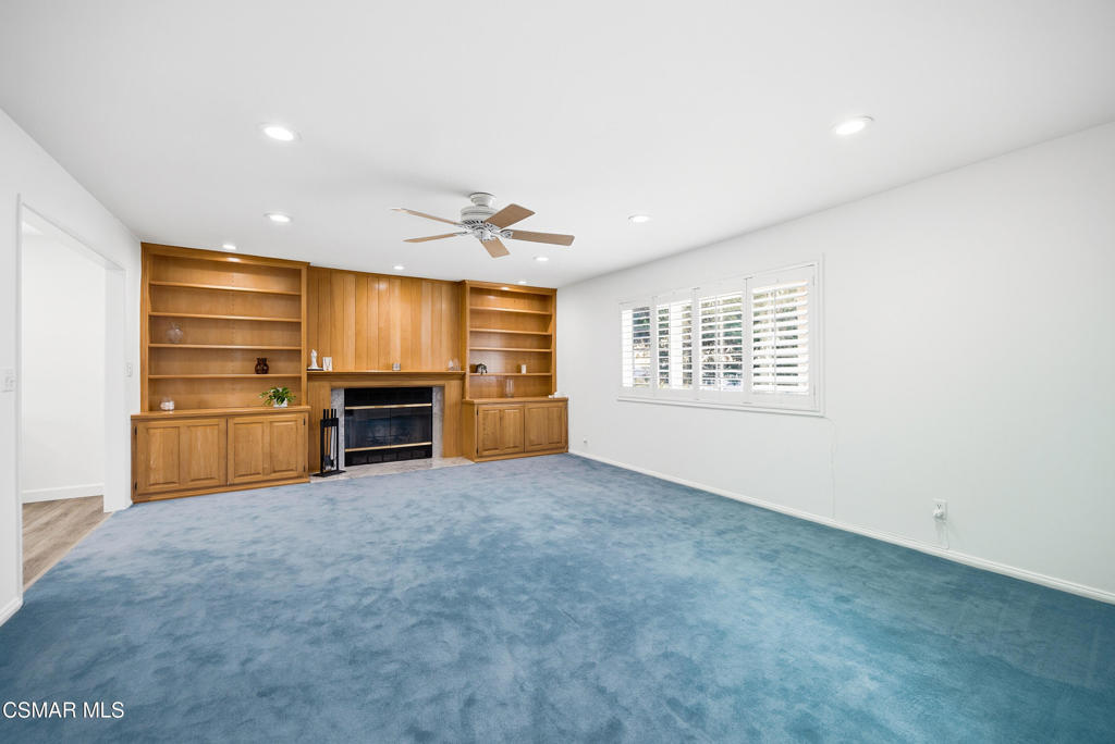 3598 Scofield Avenue Simi Valley, CA 93063 - Photo 11 of 88