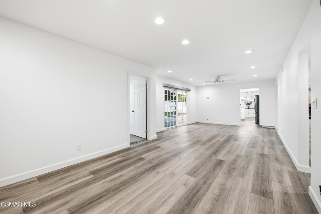 3598 Scofield Avenue Simi Valley, CA 93063 - Photo 35 of 88