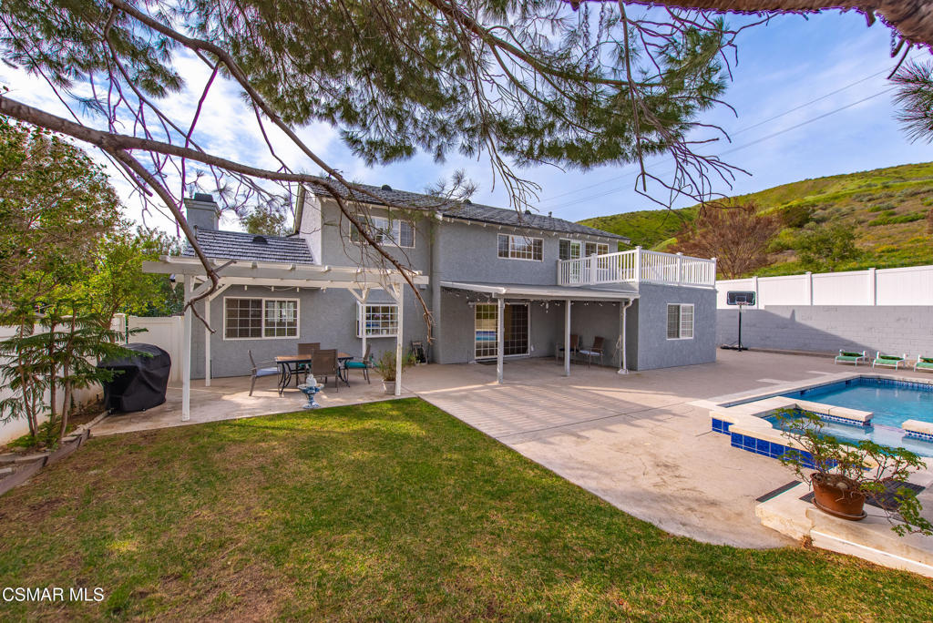 3598 Scofield Avenue Simi Valley, CA 93063 - Photo 72 of 88