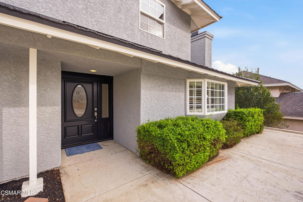 3598 Scofield Avenue Simi Valley, CA 93063 - Photo 8 of 88