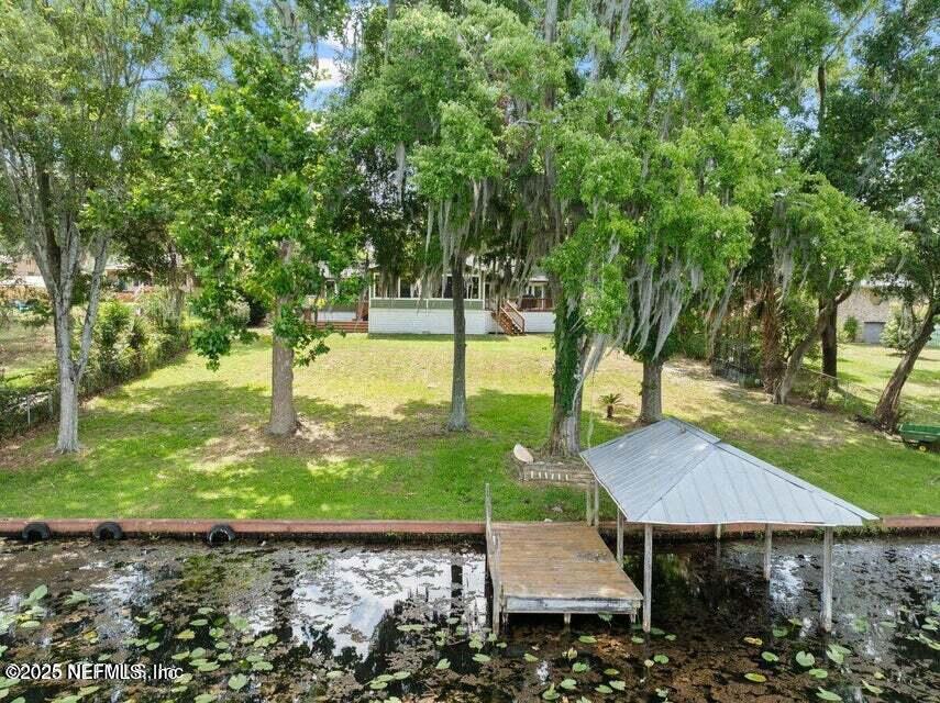 112 Wesley Road Green Cove Springs, FL 32043 - Photo 14 of 42 20250208051608920219000000-o (1)