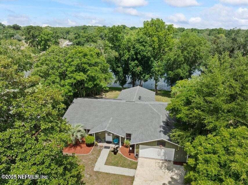 112 Wesley Road Green Cove Springs, FL 32043 - Photo 3 of 42 20250208051635655579000000-o