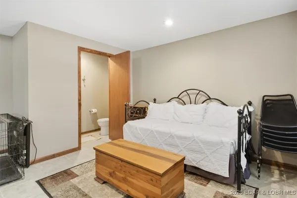 $425,000 | 26250 Herring Court, Lincoln, MO 65338