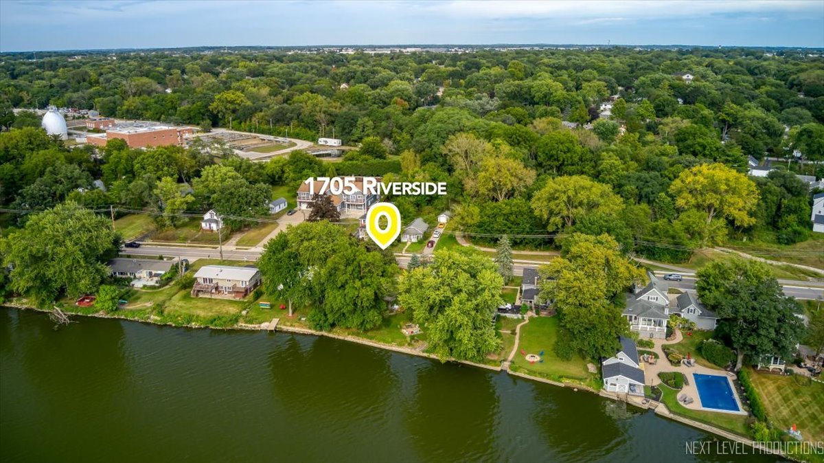 1705 Riverside Avenue St. Charles, IL 60174 - Photo 20 of 30 Gallery Image 20