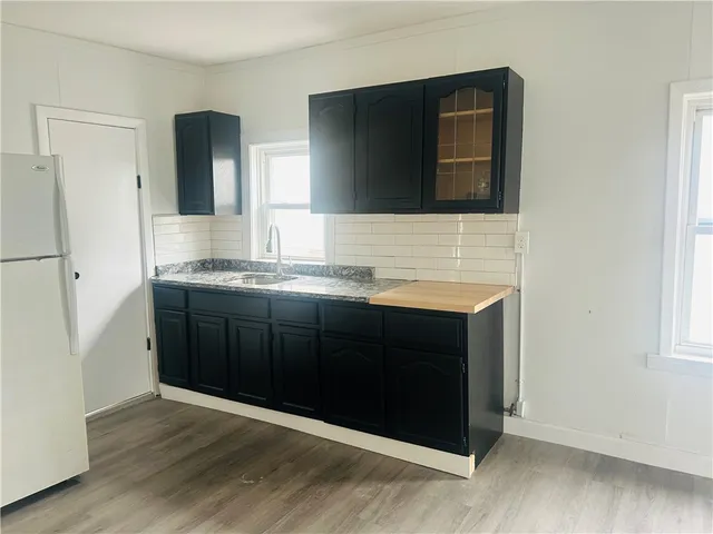 $1,800 | 17 What Cheer Avenue, Unit 2, Providence, RI 02909