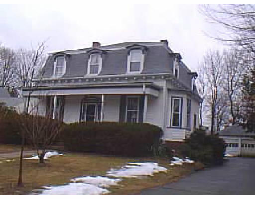 42 Washington Street Reading, MA 01867 - Photo 1 of 1 a front view of a house