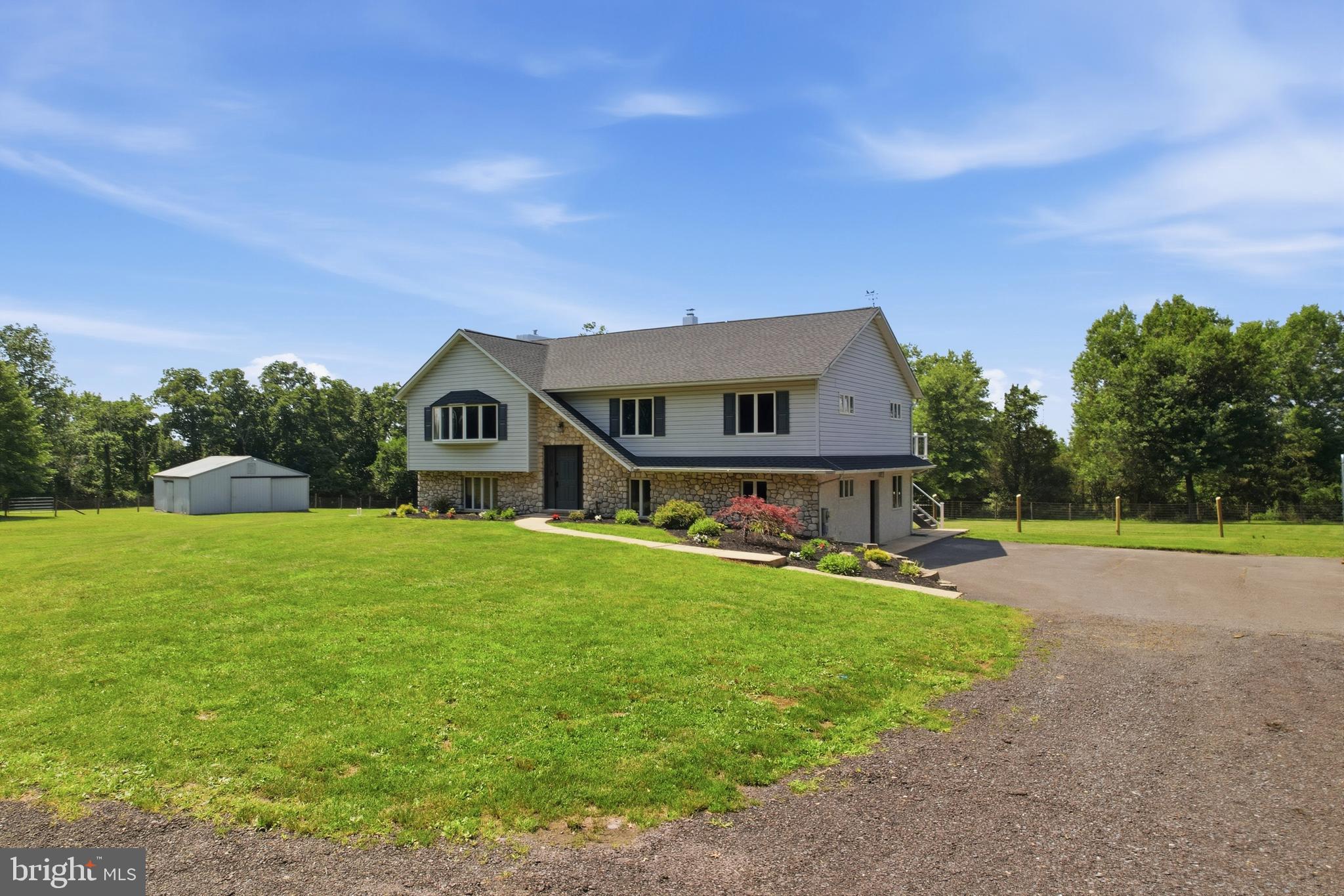 803 Ridge Road Telford, PA 18969 - Photo 2 of 52