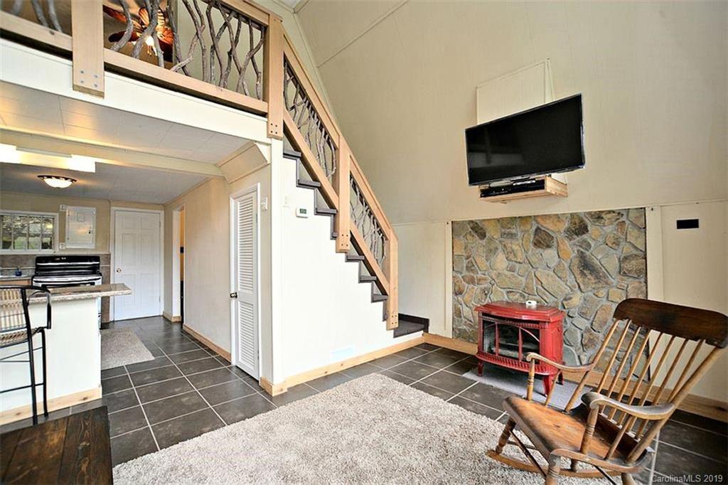 487 Fontana Forest Road Almond, NC 28702 - Photo 8 of 14 Gallery Image 8