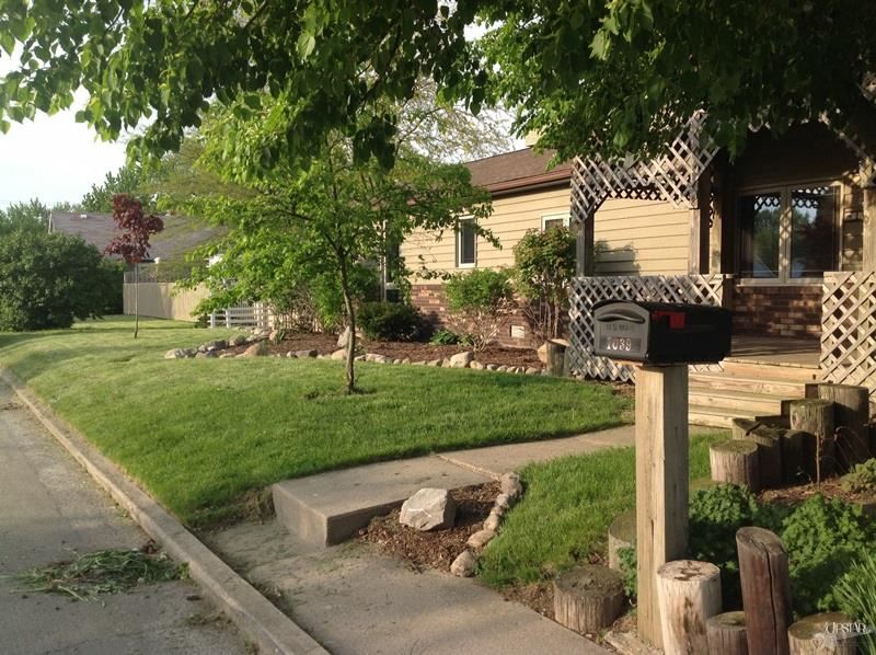 1039 Vine Street Decatur, IN 46733 - Photo 5 of 30