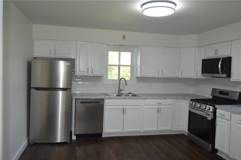 1701 Old Butler Road New Castle, PA 16101 - Photo 5 of 14 Gallery Image 5