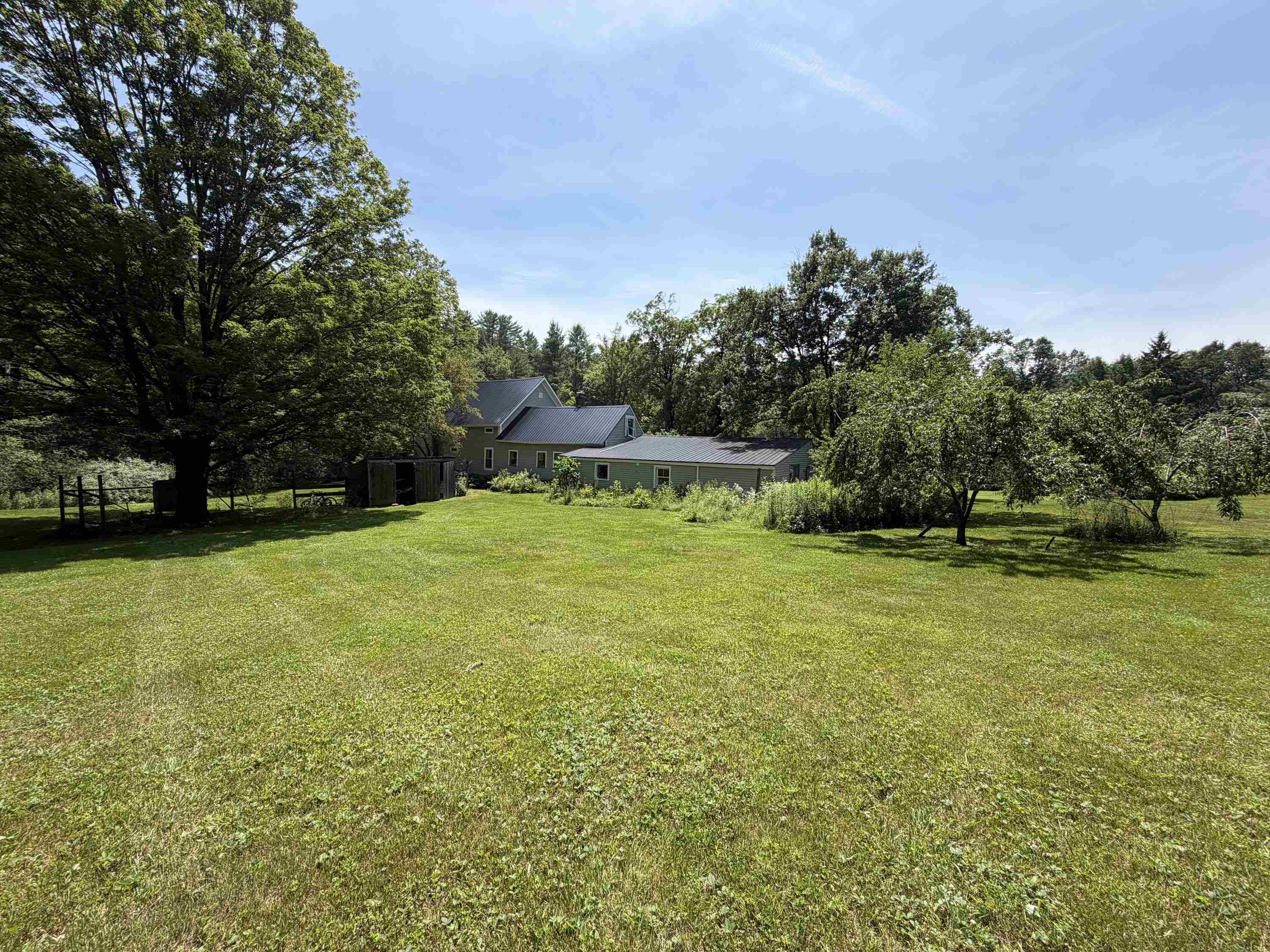 195 Bellows Falls Road Putney, VT 05346 - Photo 4 of 23