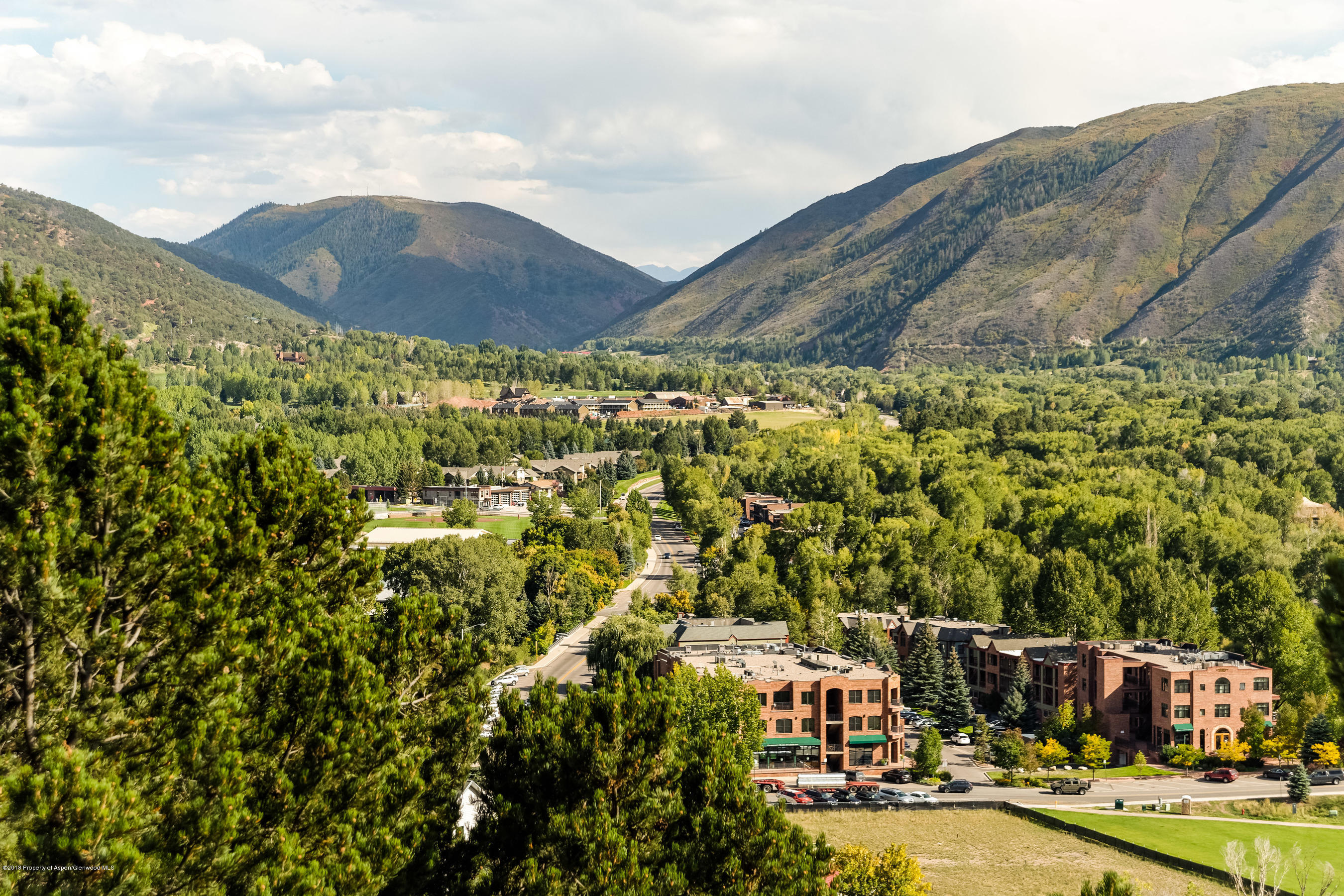 404 Wild Spring Lane Basalt, CO 81621 - Photo 18 of 25 a view of residential houses