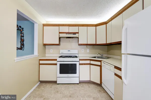 $174,900 | 26 Iroquois Drive, Unit 20, Galloway Township, NJ 08205