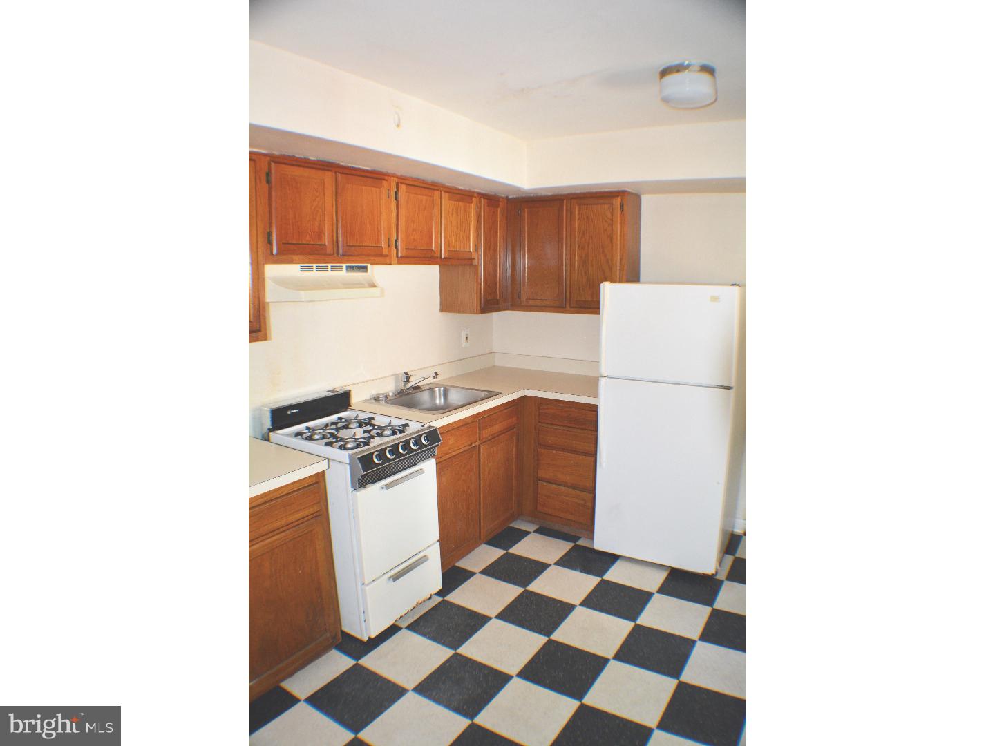 945 East Chelten Avenue, Unit 2R Philadelphia, PA 19138 - Photo 5 of 13