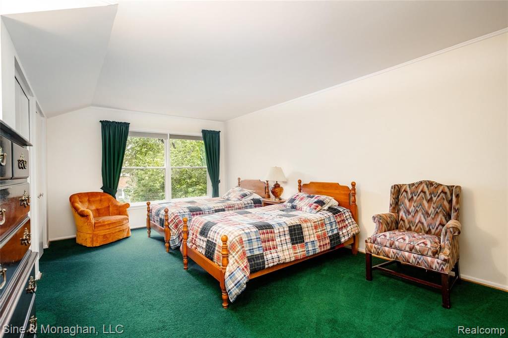 523 Thorntree Road Grosse Pointe Woods, MI 48236 - Photo 35 of 59