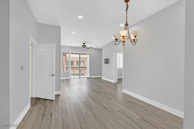 $1,600 | 31 East Agate Avenue, Unit 509, Las Vegas, NV 89123