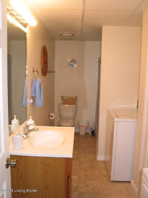 1402 Wildcat Road Lawrenceburg, KY 40342 - Photo 24 of 47 1623796_23