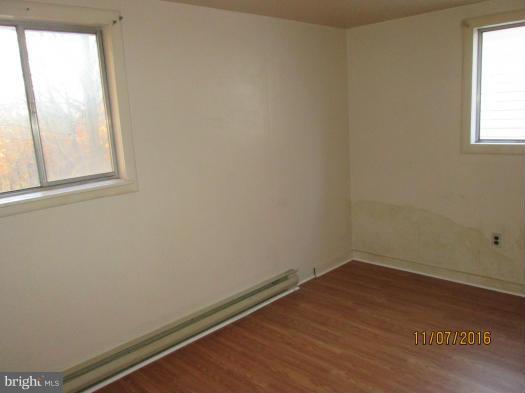 223 Kirkhoff Road Westminster, MD 21158 - Photo 17 of 23 Bedroom