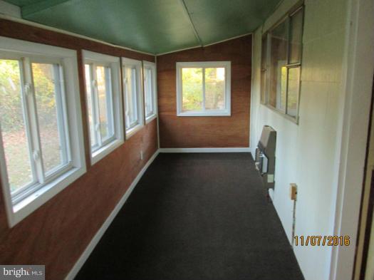 223 Kirkhoff Road Westminster, MD 21158 - Photo 8 of 23 Interior (General)